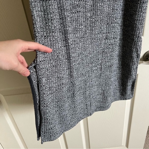Old Navy Heathered grey nursing sweater dress - Picture 6 of 9